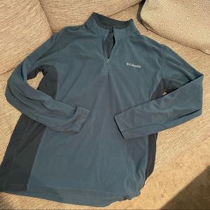 Columbia pullover